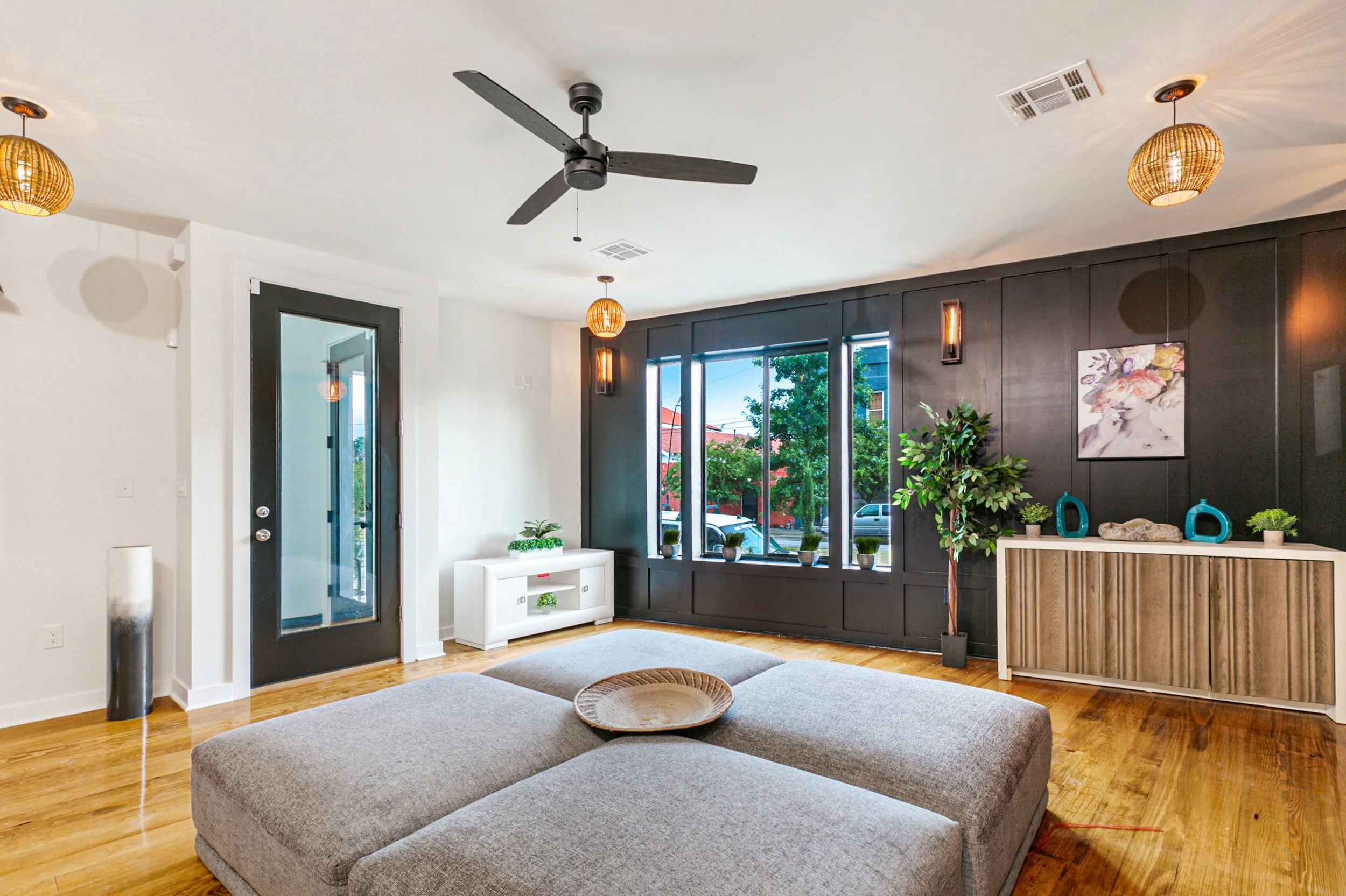 Galaxy — OCH Latitude Luxury Rentals Galaxy — OCH Latitude Luxury Rentals